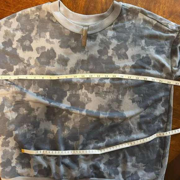 Mondetta Women's Printed Crewneck Active Sweatshirt Soft Gray Blue Size Large - Picture 6 of 11